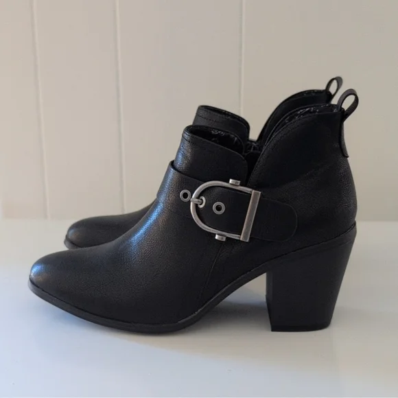 Baretraps Karina Black Leather Ankle Boots Size 9M - Picture 2 of 7